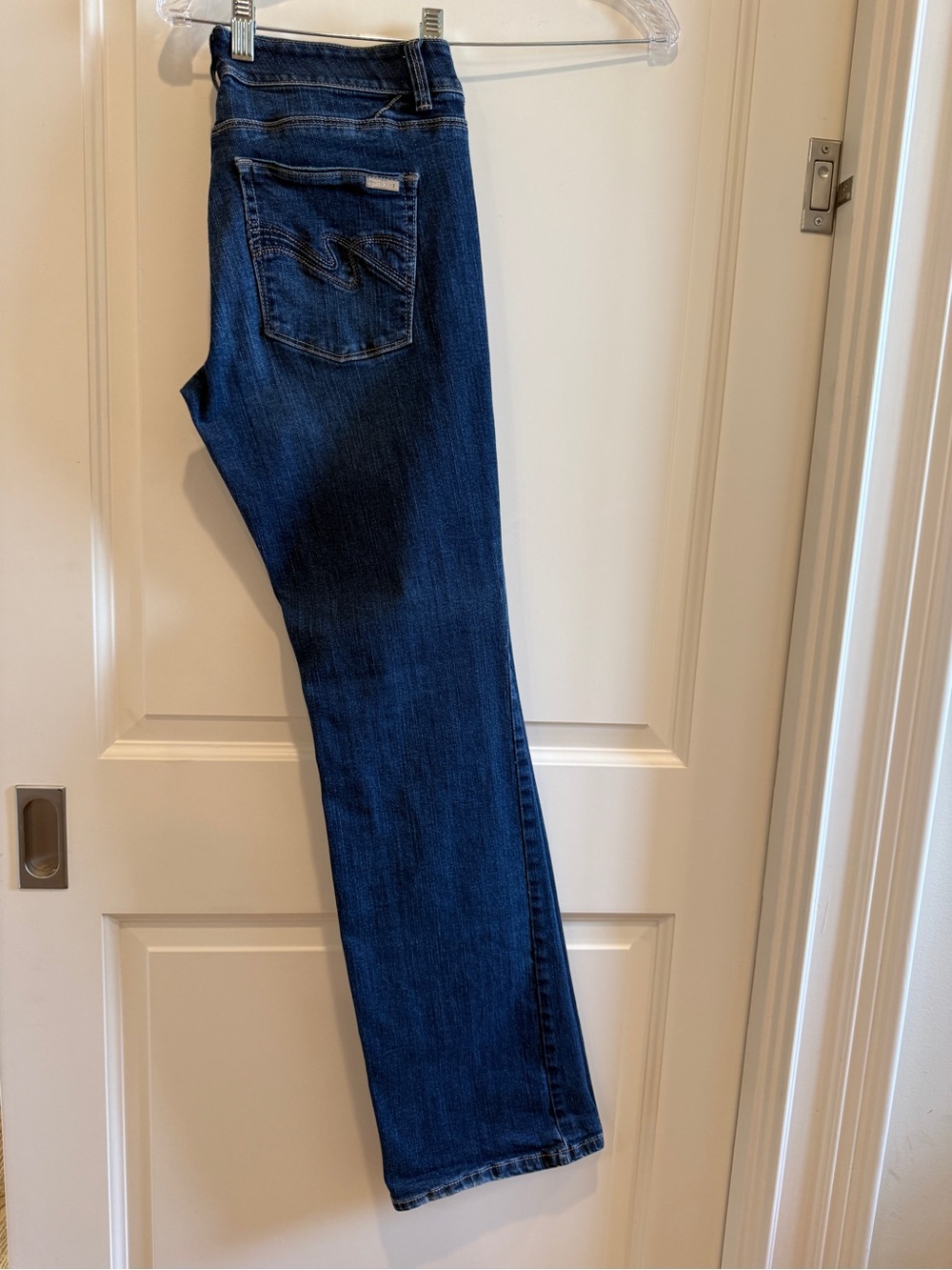 White House Black Market Blanc Bootleg Jeans